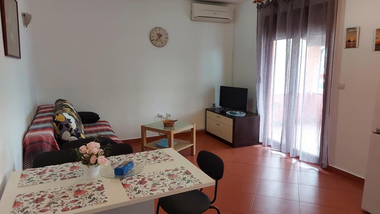 Apartman Porat Apartment Pula Exterior photo